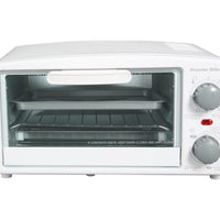 31116PS | Proctor Silex Toaster Oven: 4-slice with broil function, white