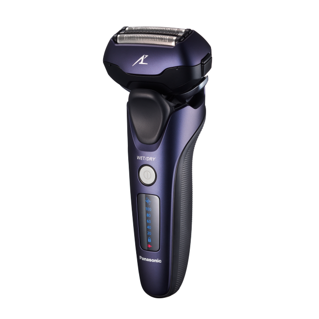 Panasonic Men's Shaver: ARC3, wet/dry, auto-voltage, Made in Japan | ES-LT67